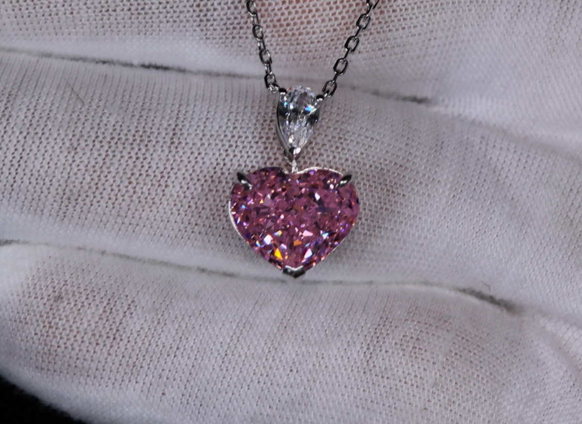 HEART PEDANT DIAMOND PINK GOLD NECKLACE main image 0
