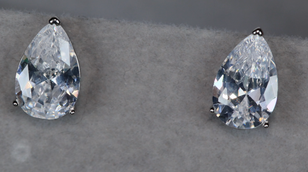 Pear cut diamond ear studs