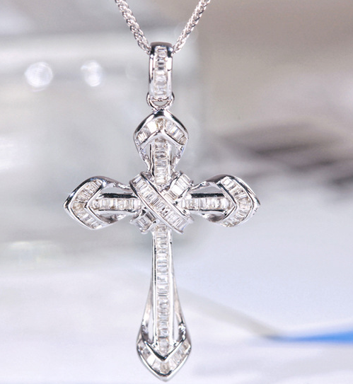 cross pendant with diamonds