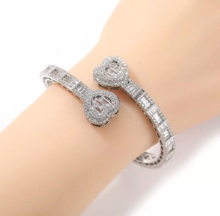 heart diamond bracelet