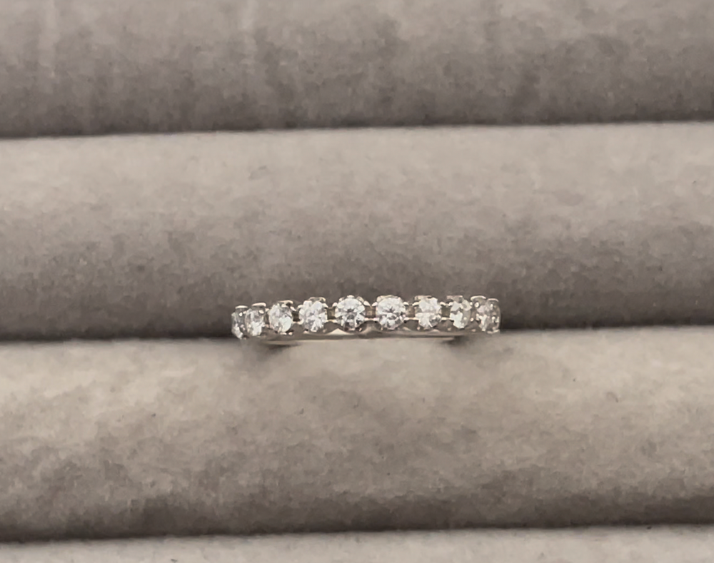 
            
                Load image into Gallery viewer, womens lab diamond wedding band
            
        