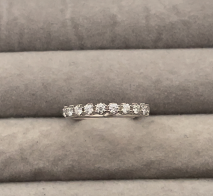 womens lab diamond wedding band