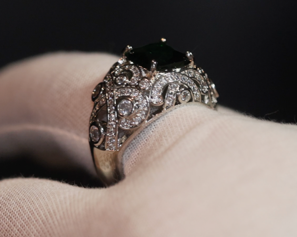 Green Diamond Ring