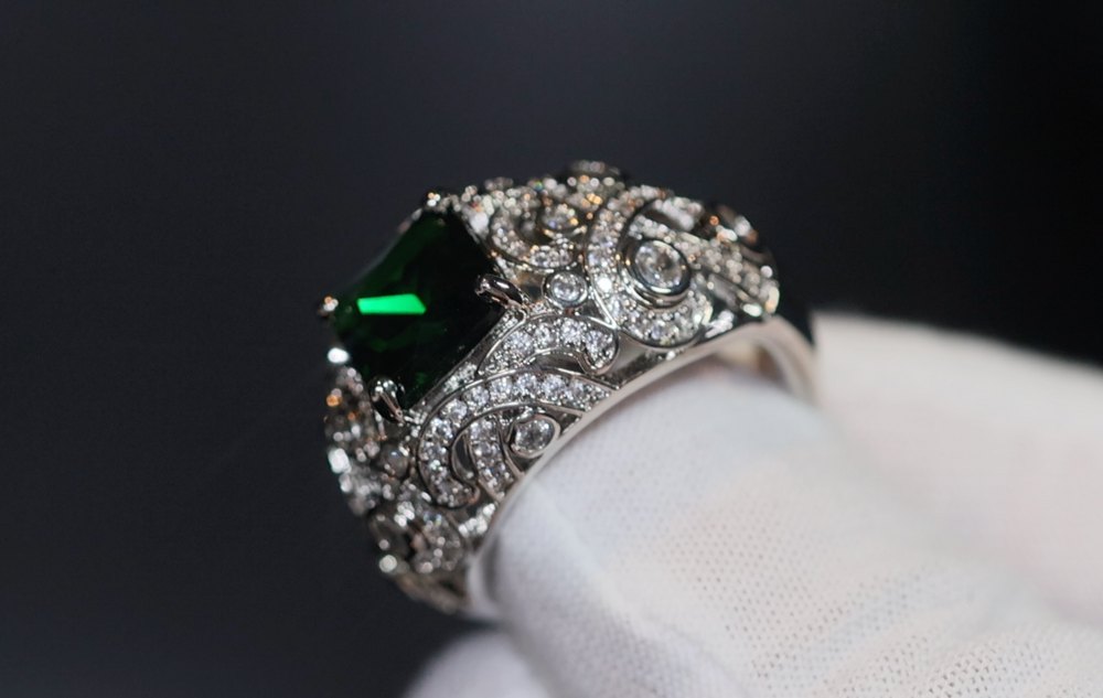 Green Diamond Ring