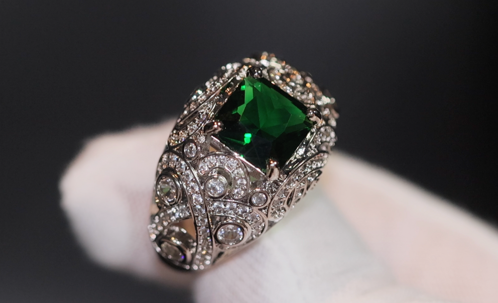 Green Diamond Ring