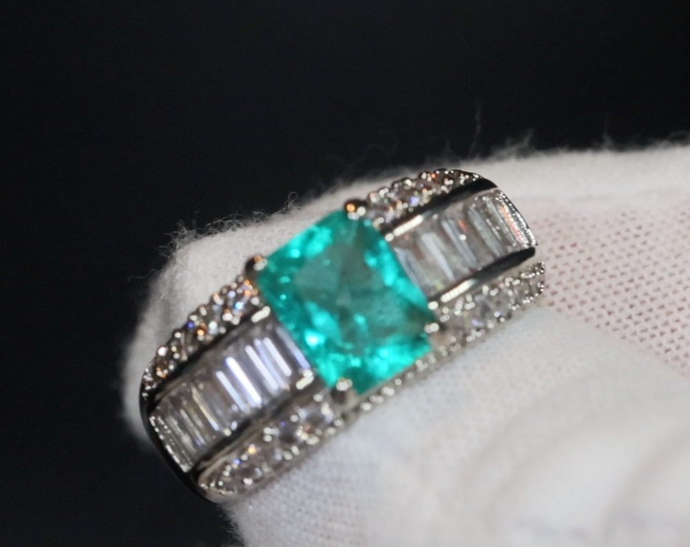 Green Diamond Ring