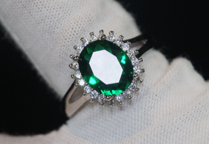 Green Diamond Ring | Green Diamond Engagement Ring | Emerald Green Ring | Green Diamond Jewelry | Green Diamond Ring with halo | Halo Ring