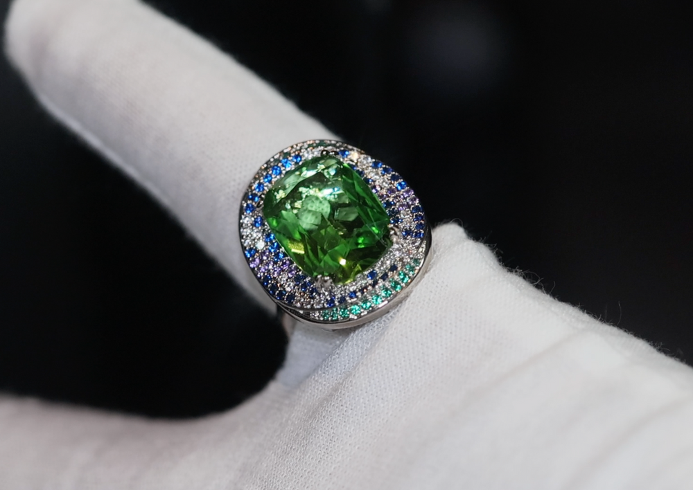 Womens Big Green Diamond Ring | Statement Ring | Green Diamond Ring | Womens Big Diamond Ring