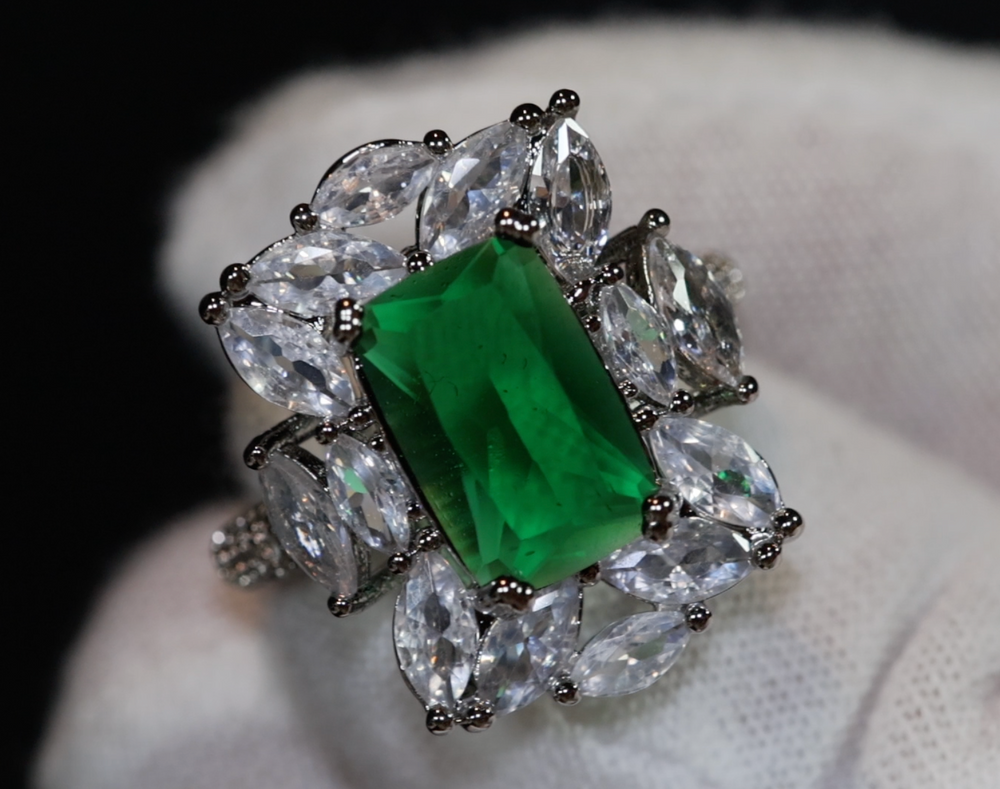 Green Diamond Ring | Big Green Diamond Ring