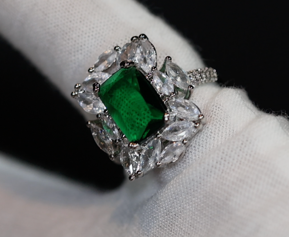 Green Diamond Ring | Big Green Diamond Ring