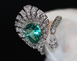 Green Diamond Engagement Ring | Peacock Diamond Ring | Green diamond feather ring