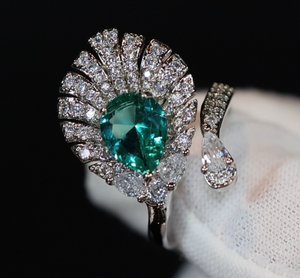 Green Diamond Engagement Ring | Peacock Diamond Ring | Green diamond feather ring