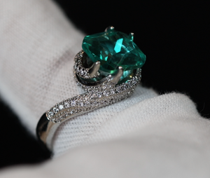 Green Diamond Ring