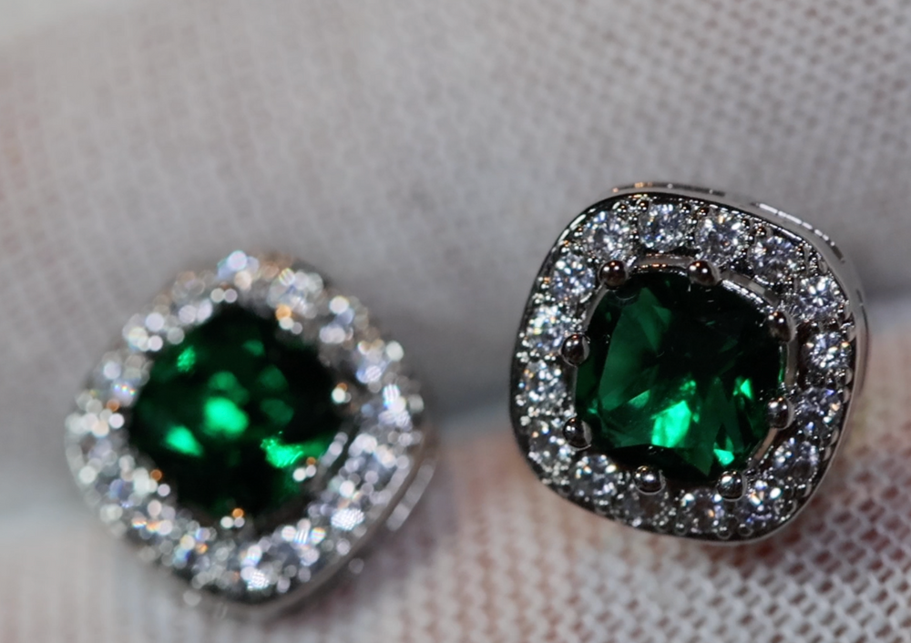 Green diamond ear studs