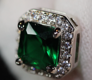 Green Diamond Earrings | Emerald Green Ear Studs