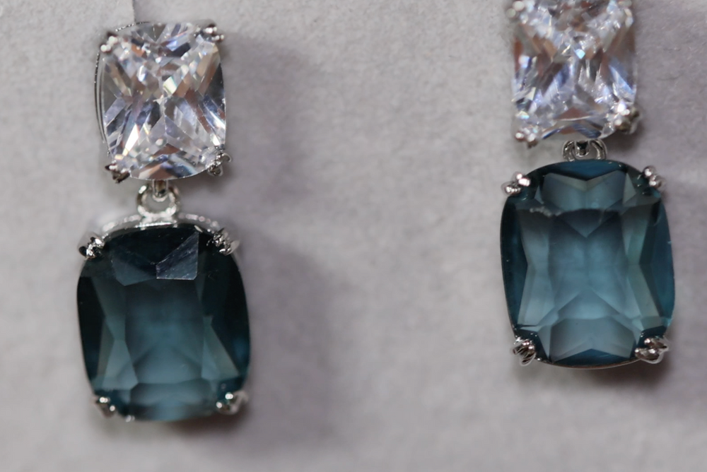 
            
                Load image into Gallery viewer, Teal blue diamond earrings | Green Diamond Earrings | Blue Diamond Earrings
            
        