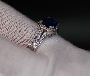 Sapphire Blue Diamond Ring | Blue Cushion Diamond Ring