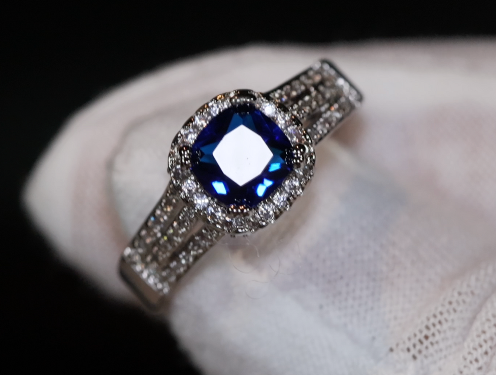 Sapphire Blue Diamond Ring | Blue Cushion Diamond Ring