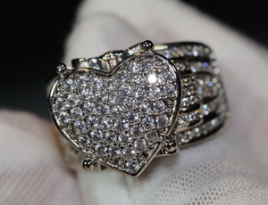 Heart engagement ring