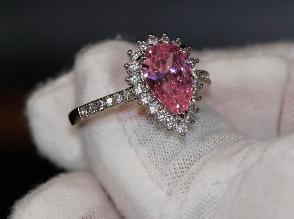 Pink Diamond Ring | Pink pear cut diamond ring