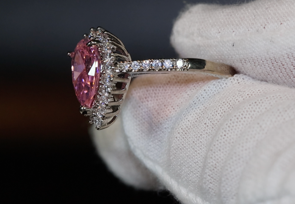 Pink Diamond Ring | Pink pear cut diamond ring