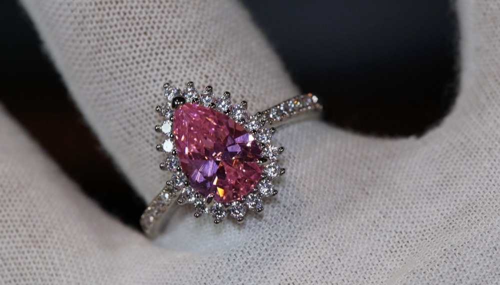 Pink Diamond Ring | Pink pear cut diamond ring