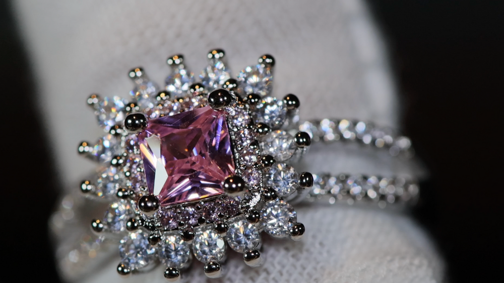 
            
                Load image into Gallery viewer, Pink diamond Ring | Pink Princess Cut Diamond Ring
            
        