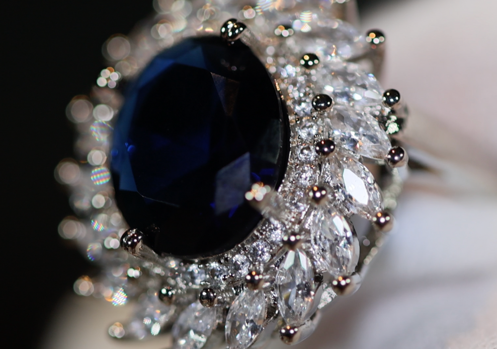 
            
                Load image into Gallery viewer, Sapphire Blue Diamond Ring | Blue Diamond Engagement Ring | Sapphire Blue Ring | Blue Wedding Ring | Blue Diamond Ring with halo | Halo Ring
            
        