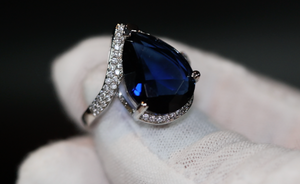 Sapphire Blue Diamond Ring | Pear cut blue diamond ring