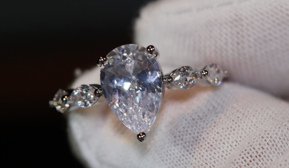 
            
                Load image into Gallery viewer, Engagement Ring | Pear Cut Diamond Ring | Teardrop Ring | Womens Diamond Wedding Ring | Womens Wedding Ring
            
        