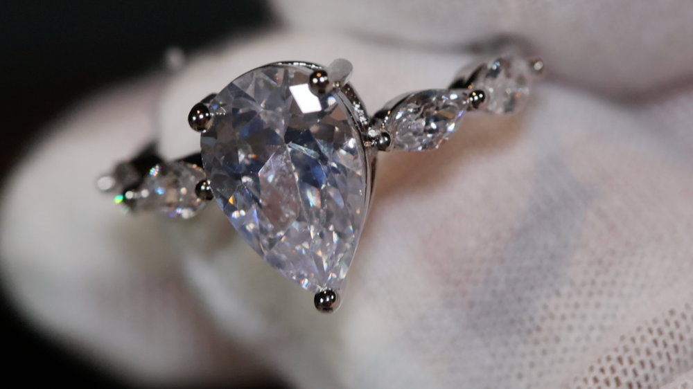 
            
                Load image into Gallery viewer, Engagement Ring | Pear Cut Diamond Ring | Teardrop Ring | Womens Diamond Wedding Ring | Womens Wedding Ring
            
        