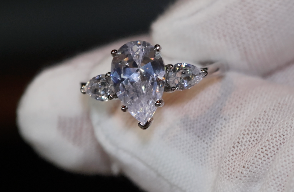 
            
                Load image into Gallery viewer, Teardrop Ring | Pear Shape Ring | Teardrop Engagement Ring | Tear Drop Ring | Engagement Ring
            
        