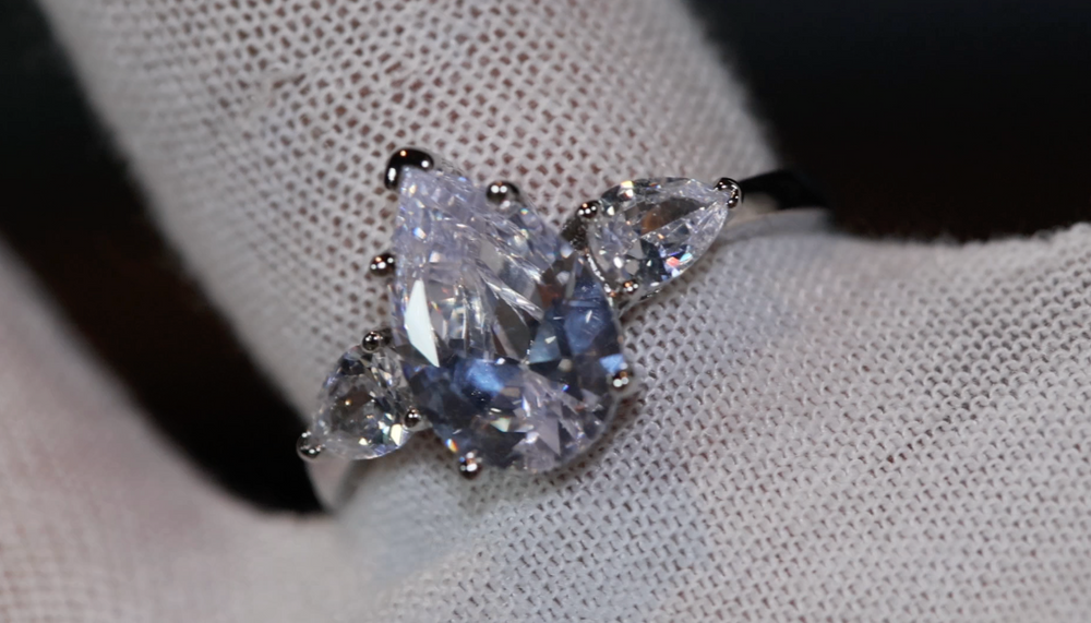 
            
                Load image into Gallery viewer, Teardrop Ring | Pear Shape Ring | Teardrop Engagement Ring | Tear Drop Ring | Engagement Ring
            
        