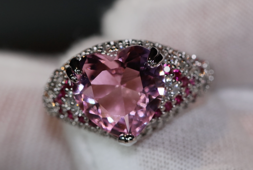 Pink Diamond Ring | Heart Engagement Ring