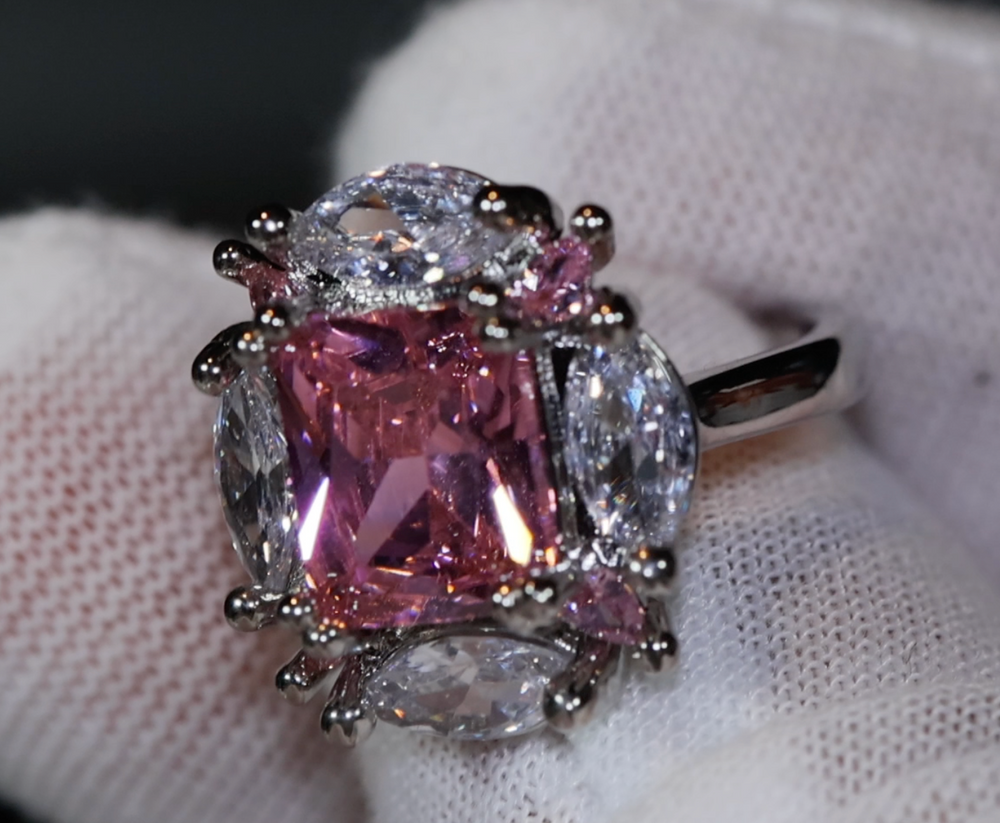 Pink Diamond Ring | Pink Diamond Engagement Ring | Pink Diamond Rings