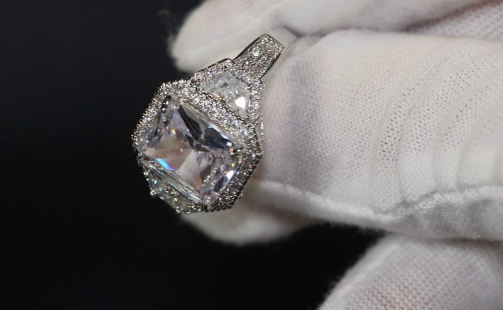 
            
                Load image into Gallery viewer, Big Diamond Ring | Womens Big Diamond Ring | Womens Engagement Ring | Womens Wedding Ring | Womens Big Rings
            
        