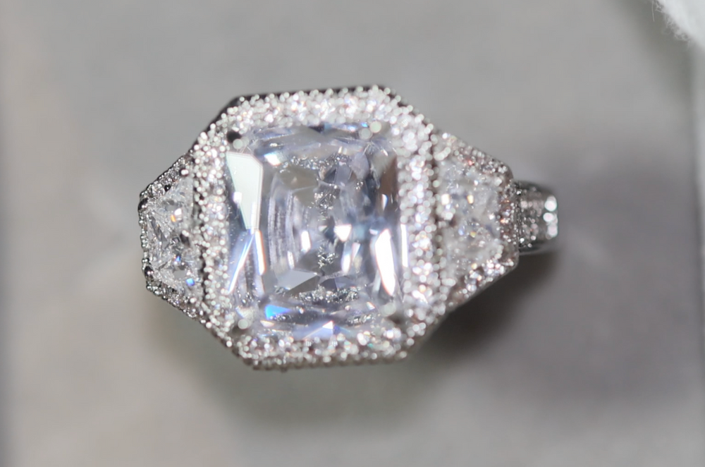 
            
                Load image into Gallery viewer, big engagement ring
            
        