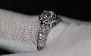 Diamond Engagement Ring | Round Diamond Engagement Ring | Peg Head Ring | Womens Engagement Ring | Diamond Ring