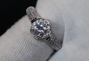 Diamond Engagement Ring | Round Diamond Engagement Ring | Peg Head Ring | Womens Engagement Ring | Diamond Ring