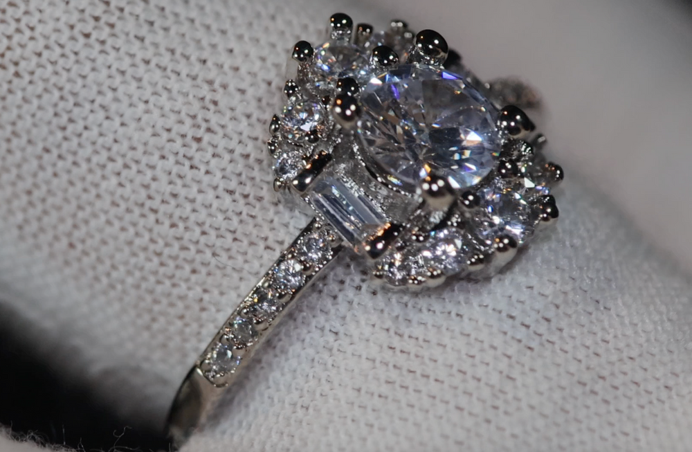 Round Engagement Ring | Womens Diamond Ring | Round Diamond Ring
