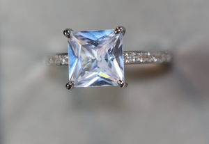 Princess Cut Diamond Ring | Womens Engagement Ring