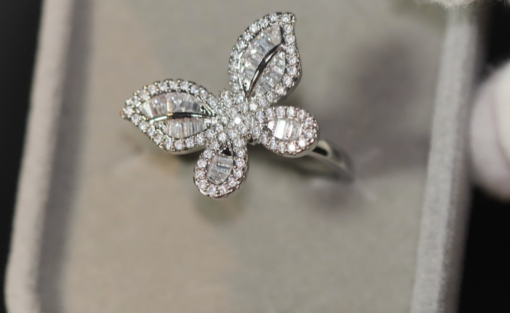 
            
                Load image into Gallery viewer, Womens butterfly diamond ring, womens butterfly ring, diamond butterfly ring
            
        