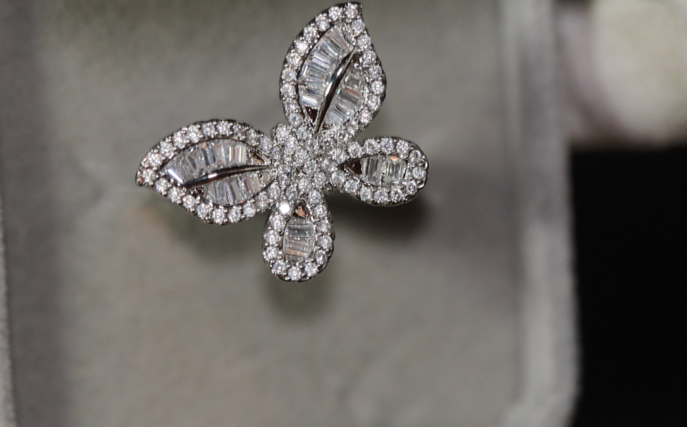 
            
                Load image into Gallery viewer, Womens butterfly diamond ring, womens butterfly ring, diamond butterfly ring
            
        
