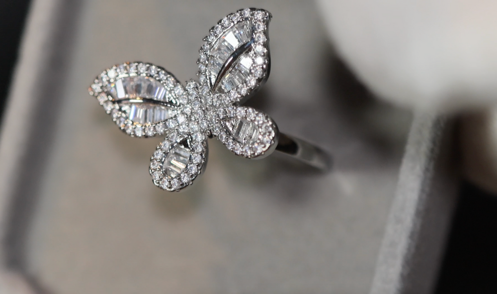 
            
                Load image into Gallery viewer, Womens butterfly diamond ring, womens butterfly ring, diamond butterfly ring
            
        