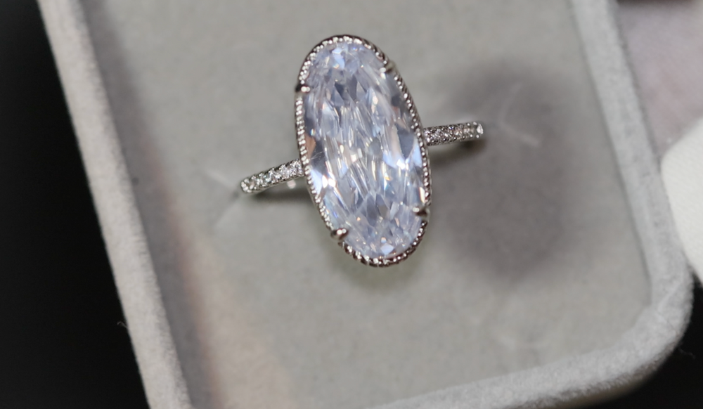 Oval Diamond Ring | Oval Engagement Ring | Oval Wedding Ring