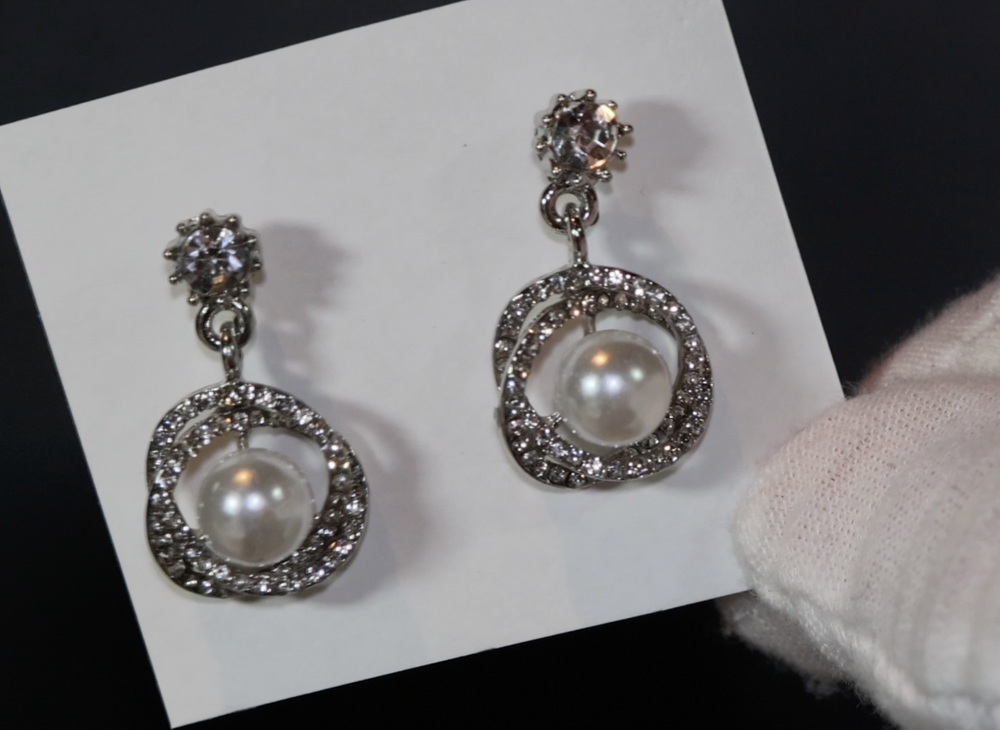 
            
                Load image into Gallery viewer, Pearl Earrings | Silver Pearl Earrings | Womens Pearl Earrings
            
        