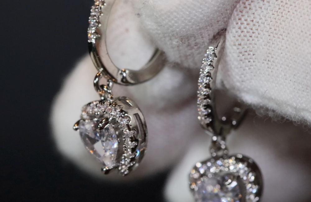 
            
                Load image into Gallery viewer, Diamond Earrings | Heart Earrings | Womens Earrings | Heart earrings with Diamonds | Dangle Earrings | Womens Diamond Earrings | Earrings
            
        
