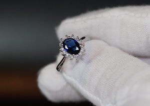 SAPPHIRE BLUE RING | BLUE DIAMOND RING