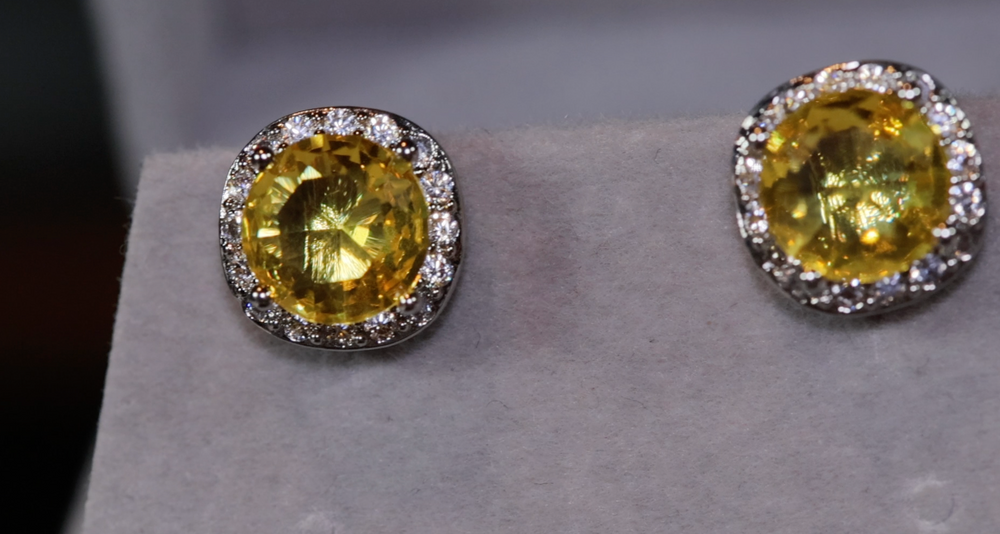 
            
                Load image into Gallery viewer, Yellow Diamond Earrings | Womens Earrings | Canary Yellow Earrings | Yellow Diamond Ear Studs | Stud Earrings | Diamond Ear Studs
            
        