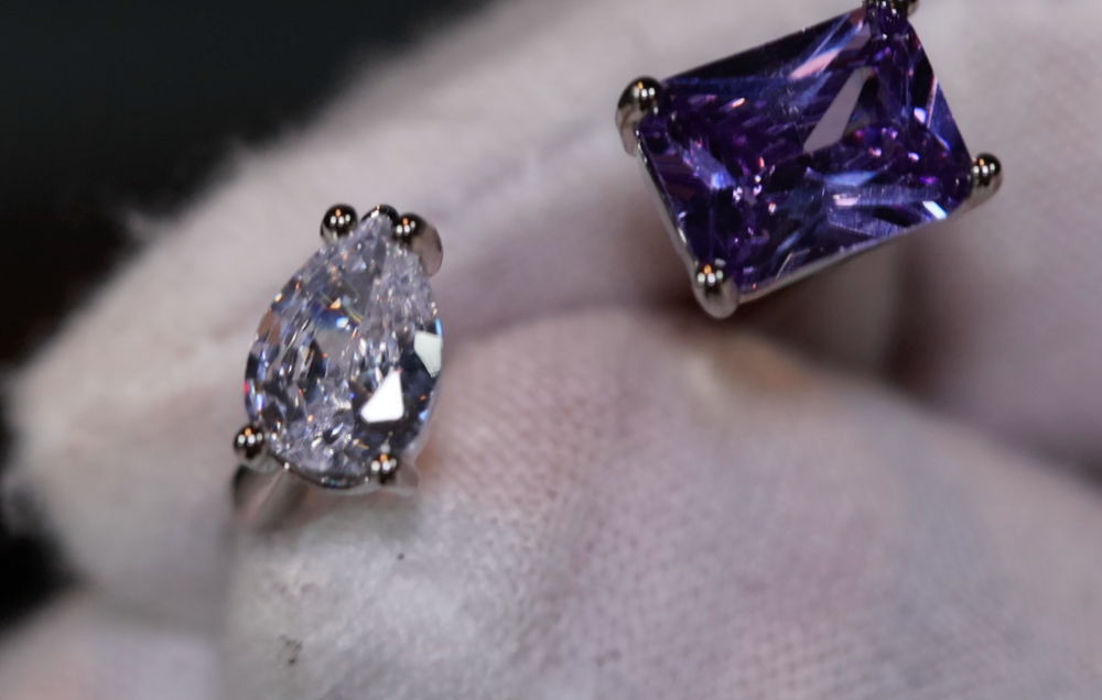 Purple ring, Purple diamond ring, Purple diamond engagement ring